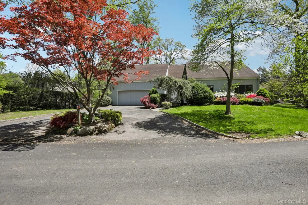 Unit for sale at 20 High Point Lane, Greenburgh, NY 10583
