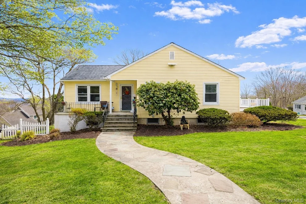 Unit for sale at 17 Greenwood Drive, Somers, NY 10541