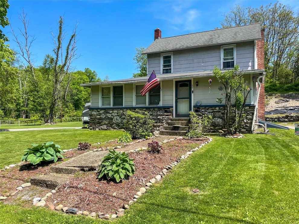 Unit for sale at 40 Cream Street, Poughkeepsie, NY 12601