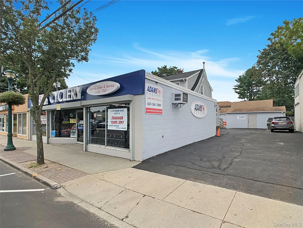 Unit for sale at 270 Larkfield Road, Huntington, NY 11731