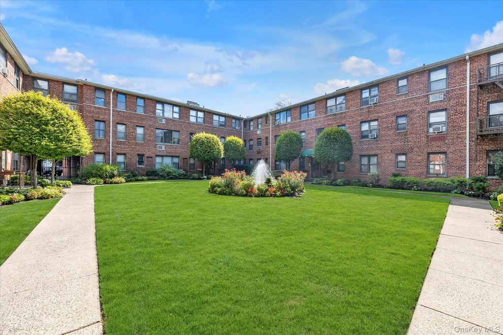 Unit for sale at 320 Atlantic Avenue, Hempstead, NY 11518