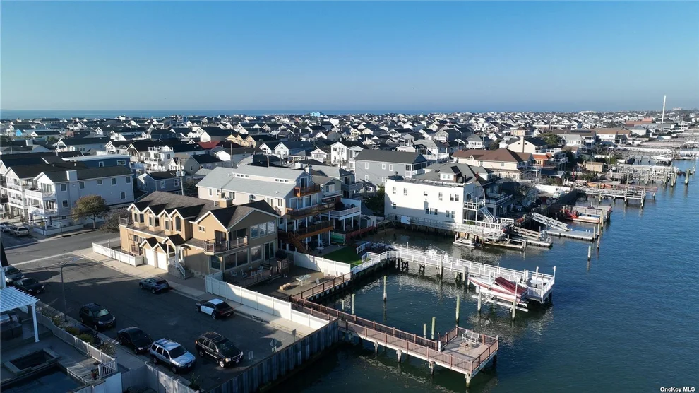 Unit for sale at 909 W Park Avenue, Long Beach, NY 11561