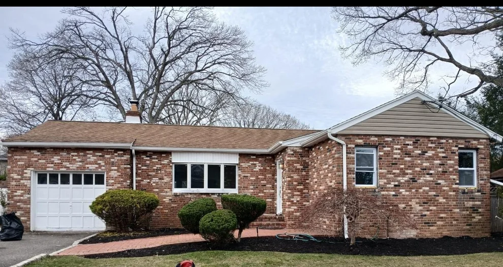 Unit for sale at 205 Ontario Avenue, Oyster Bay, NY 11758