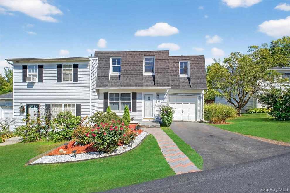 Unit for sale at 33 Aspen Court, Fishkill, NY 12524