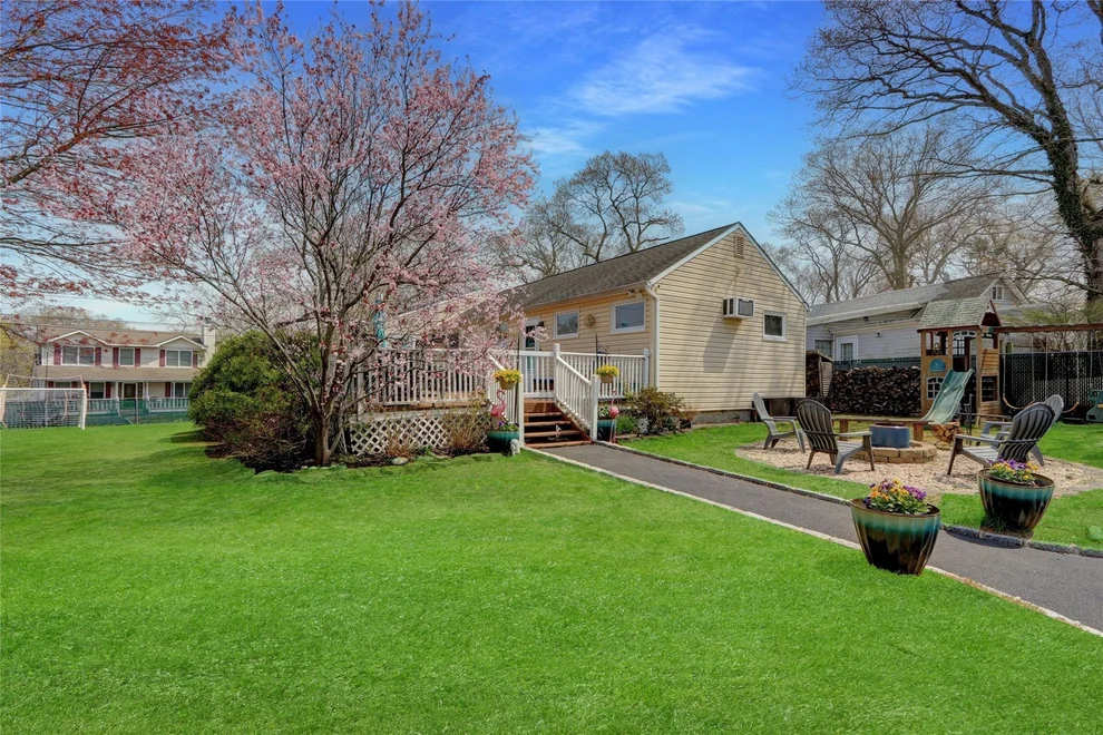 Unit for sale at 4 Atlantic Drive, Brookhaven, NY 11789