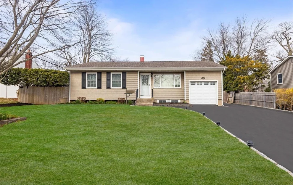 Unit for sale at 83 Rumford Road, Smithtown, NY 11754