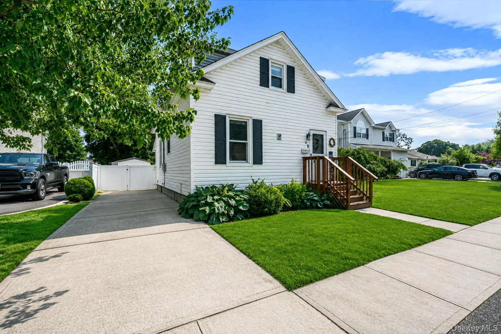Unit for sale at 74 Fairview Avenue, Islip, NY 11752