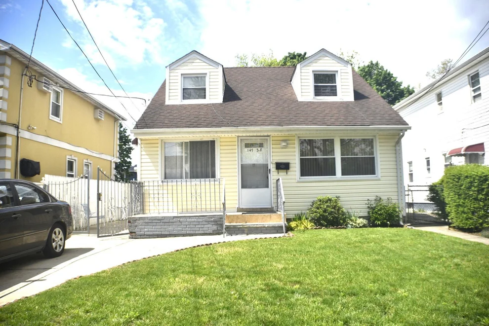 Unit for sale at 147-38 Huxley Street, New York, NY 11422