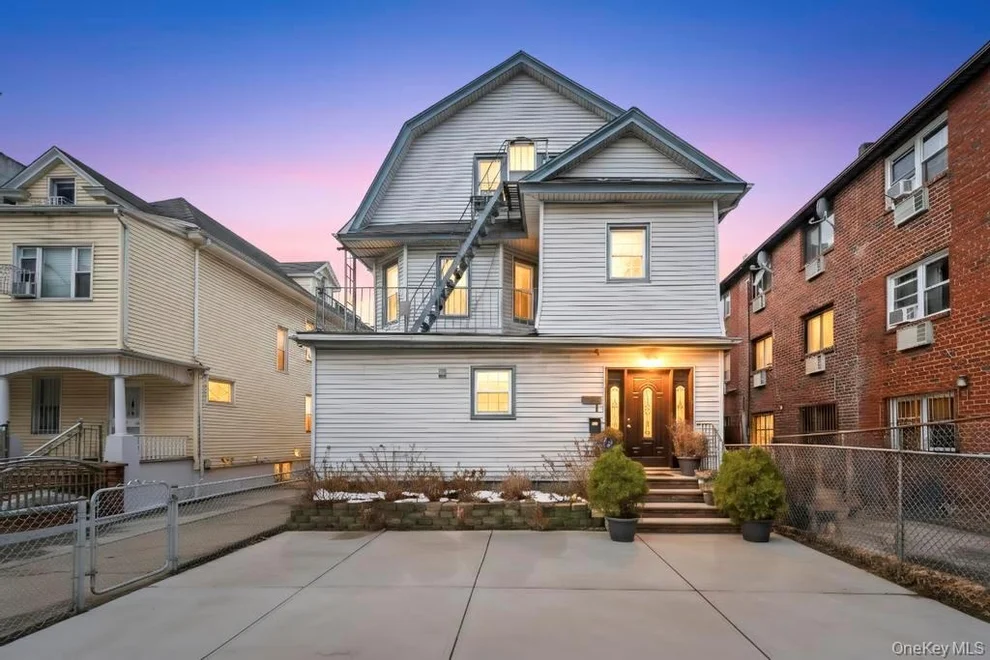 Unit for sale at 9008 171st Street, New York, NY 11432