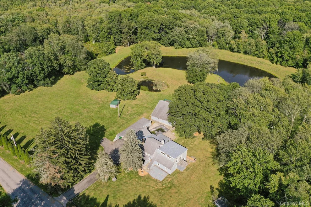 Unit for sale at 89 Deer Pond Road, Union Vale, NY 12585