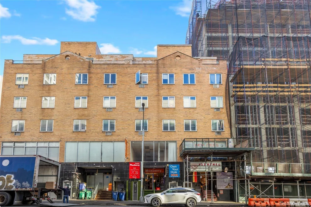 Unit for sale at 131-44 40th Road, New York, NY 11354