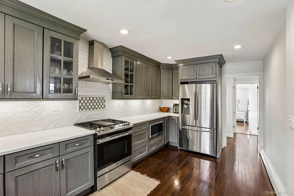 Unit for sale at 76 Highfield Avenue, North Hempstead, NY 11050