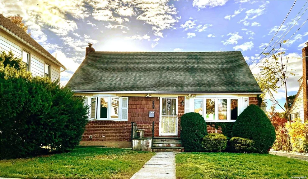 Unit for sale at 417 Burkhard Avenue, North Hempstead, NY 11501