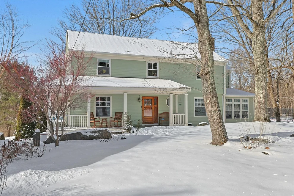 Unit for sale at 5 Lyons Road, North Castle, NY 10504
