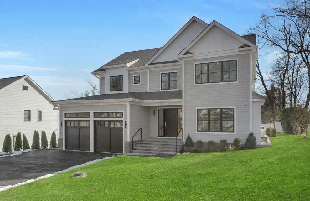 Unit for sale at 67 Donnybrook Road, New Rochelle, NY 10583