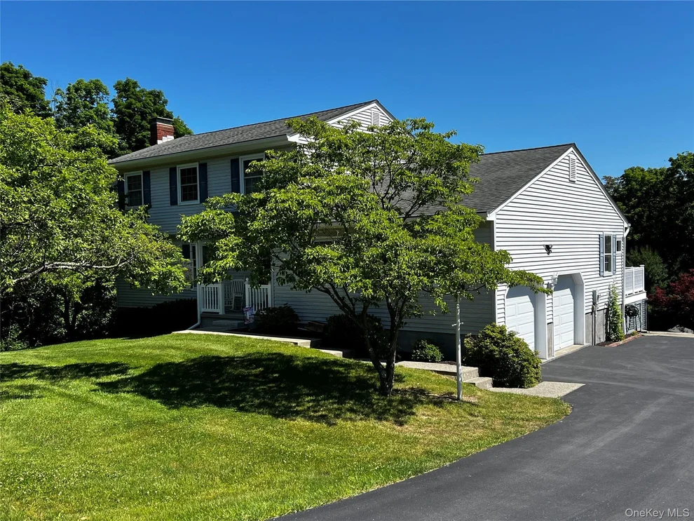 Unit for sale at 316 Forest Valley Road, Pleasant Valley, NY 12569