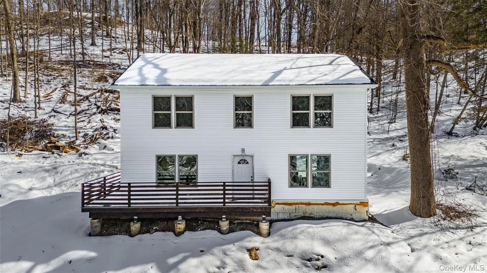 Unit for sale at 525 Millbrook Drive, Esopus, NY 12429