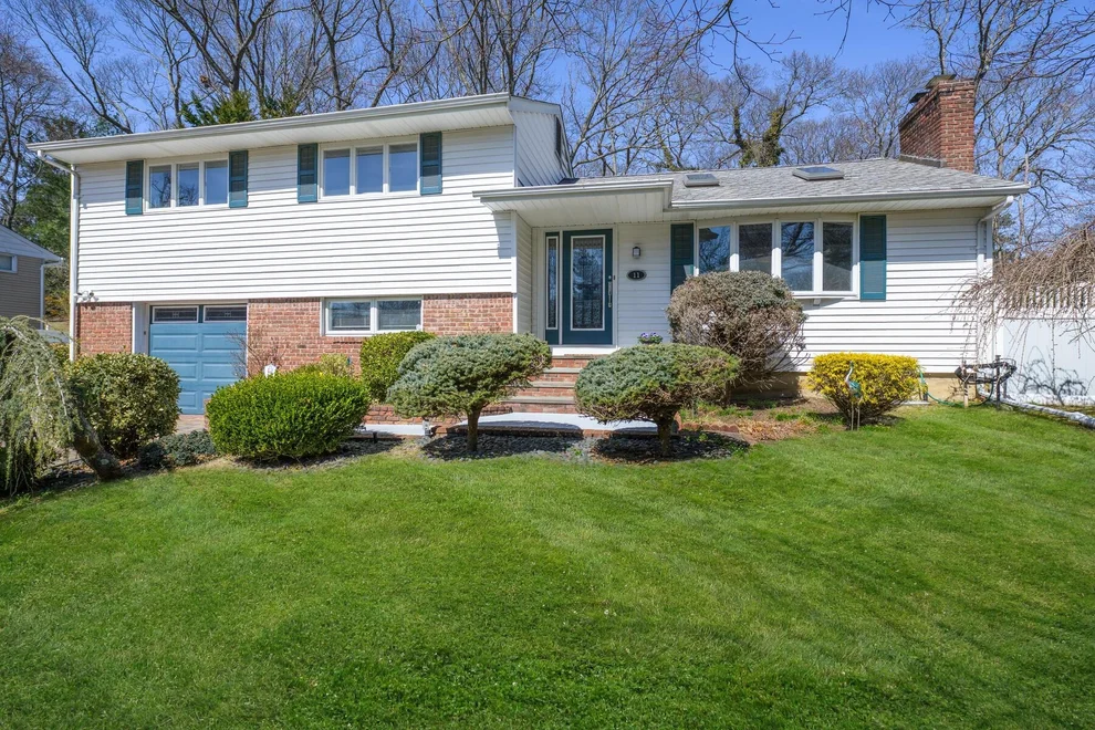 Unit for sale at 11 Colorado Place, Huntington, NY 11746