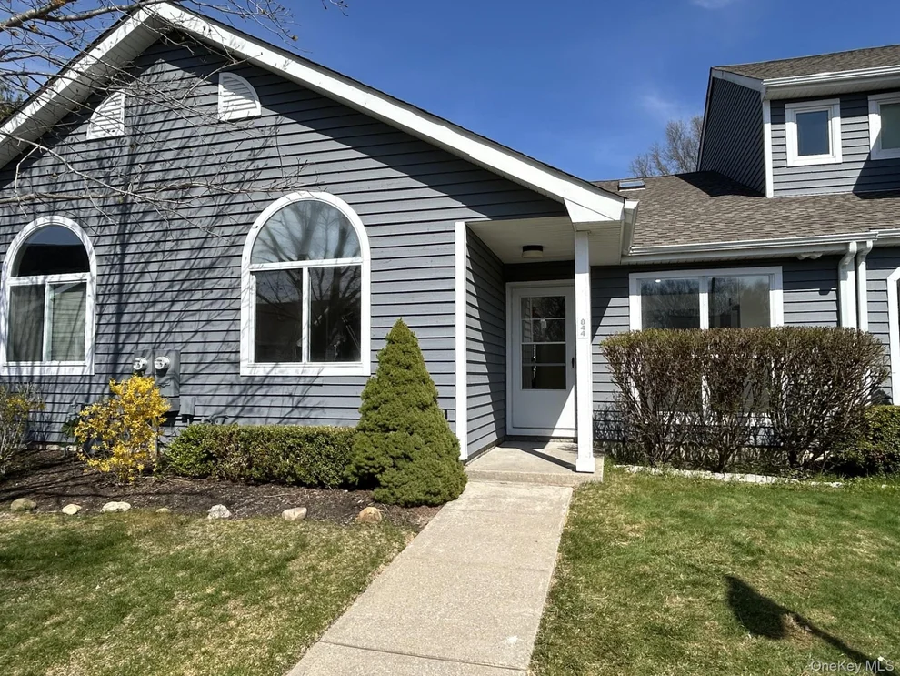 Unit for sale at 844 Birchwood Park Drive, Brookhaven, NY 11953