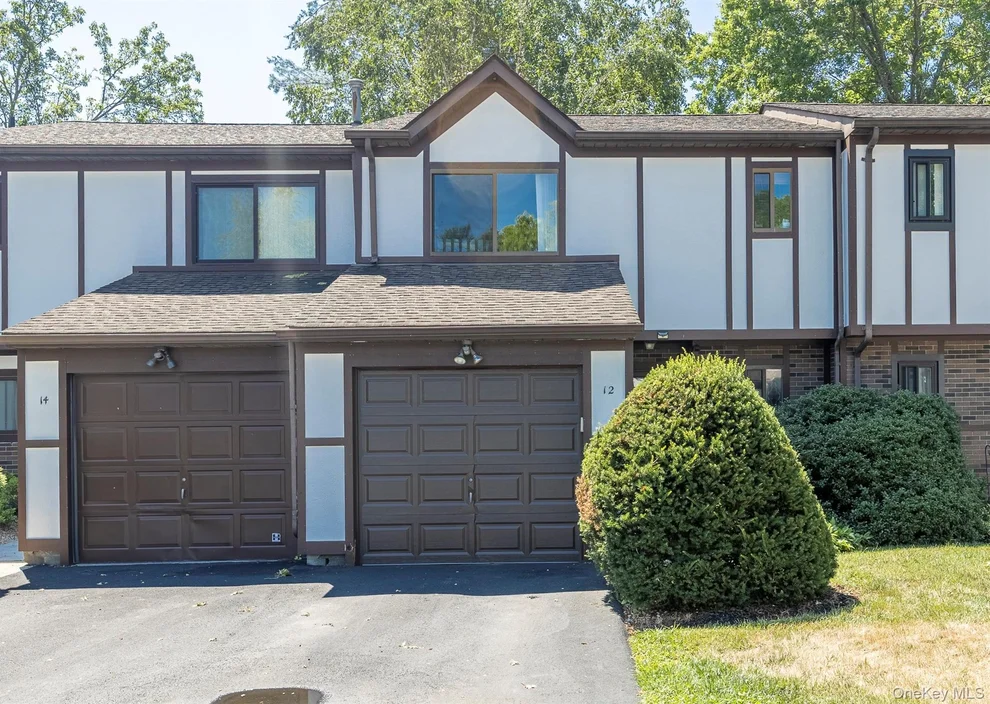 Unit for sale at 12 Amber Court, Poughkeepsie, NY 12603