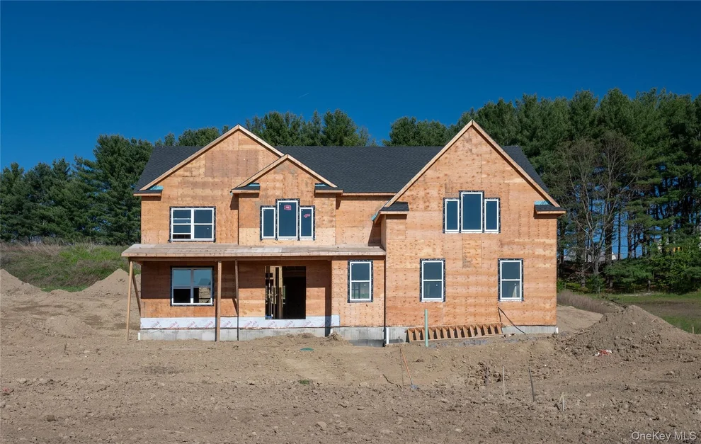 Unit for sale at 40 Abu Mousa Drive, LaGrange, NY 12540