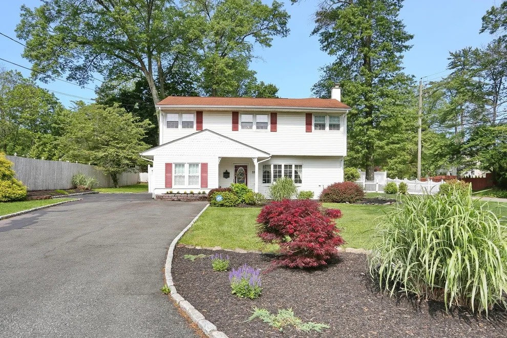 Unit for sale at 23 Meadows Street, Orangetown, NY 10965