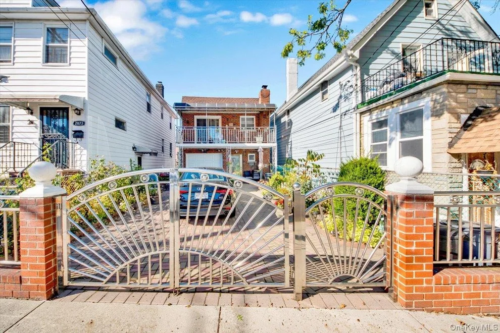 Unit for sale at 2877 Waterbury Avenue, New York, NY 10461