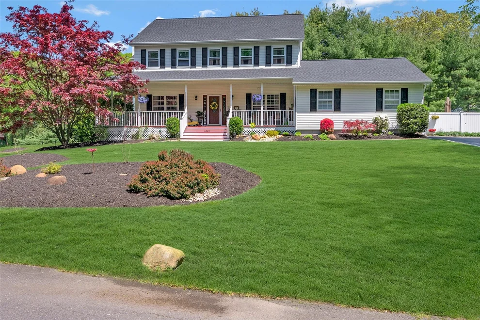 Unit for sale at 6320 N Country Road, Riverhead, NY 11792
