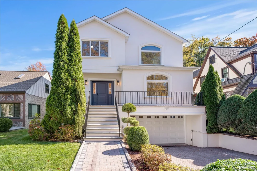 Unit for sale at 35 Columbia Place, Mount Vernon, NY 10552