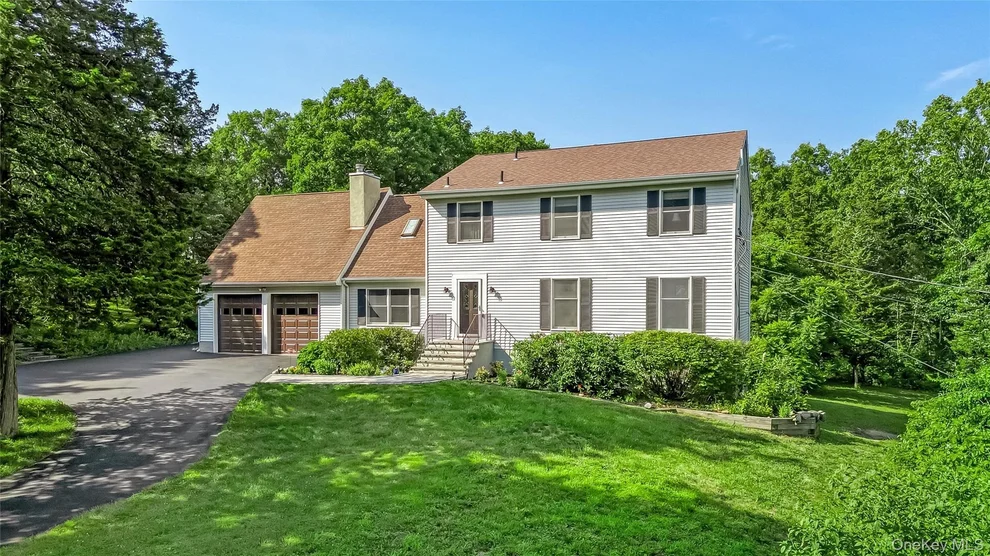 Unit for sale at 185 Rombout Road, Pleasant Valley, NY 12569