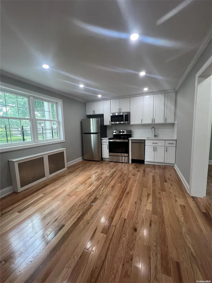 Unit for sale at 67-31 223 Pl, New York, NY 11364