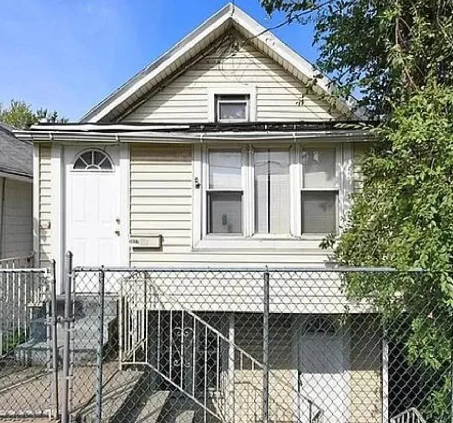 3017 Corlear Avenue