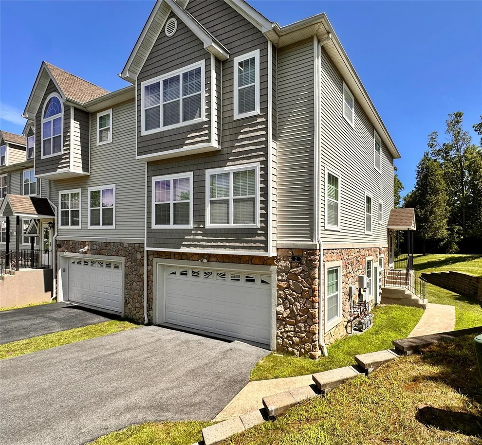 Unit for sale at 2 Peter Turner Road, Monroe, NY 10950