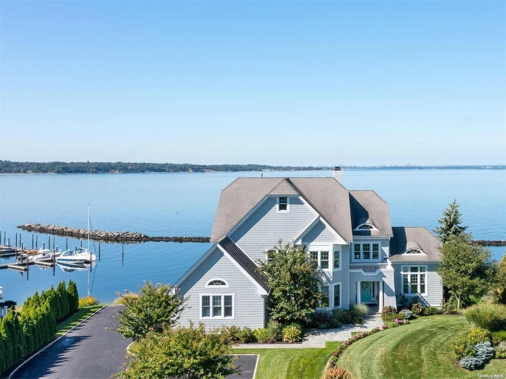 Unit for sale at 42 Pembroke Drive, Oyster Bay, NY 11542