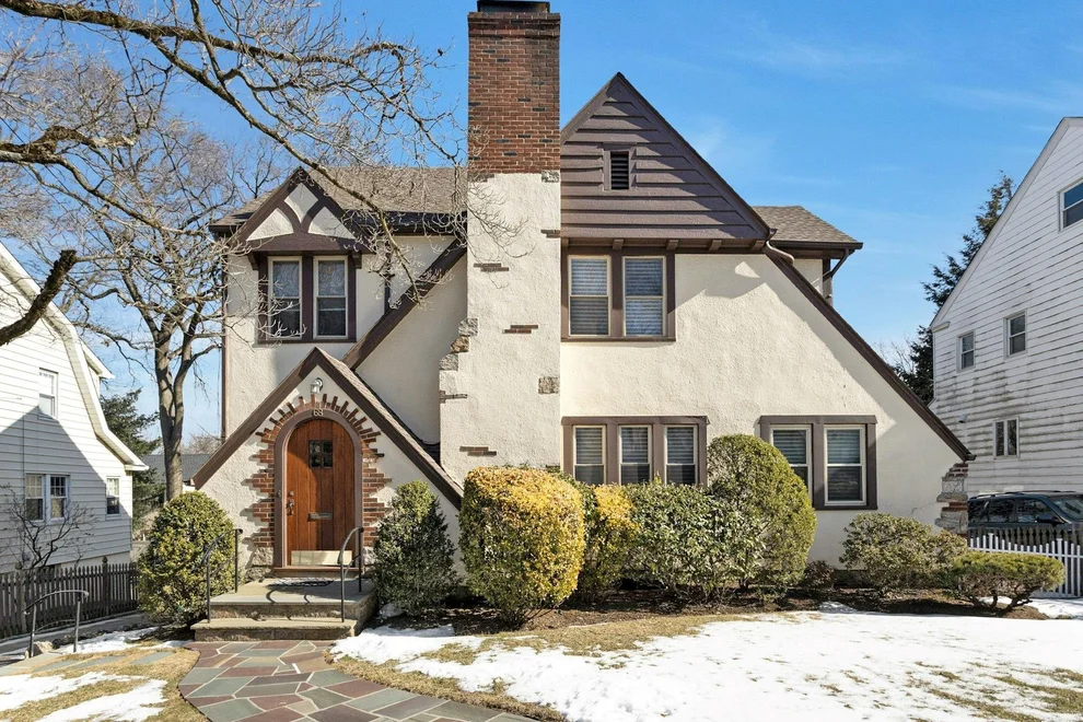 Unit for sale at 68 Archer Drive, Eastchester, NY 10708