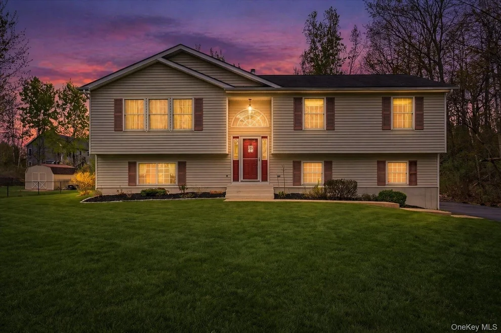 Unit for sale at 21 Jenkins Lane, Plattekill, NY 12528