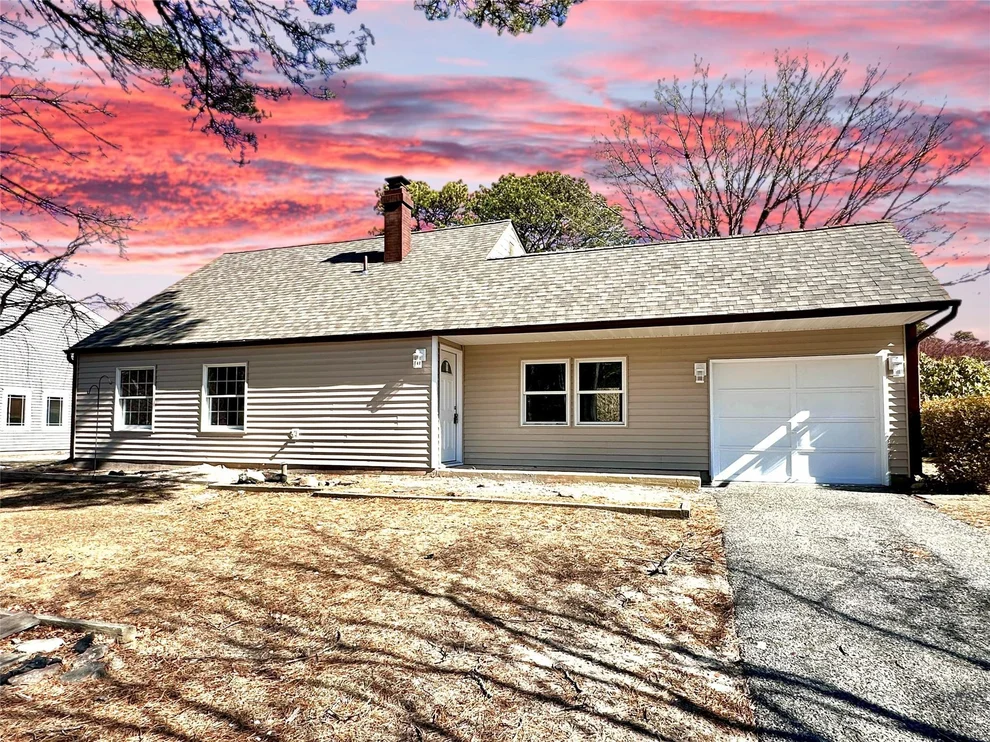 Unit for sale at 1073 Sipp Avenue, Brookhaven, NY 11763