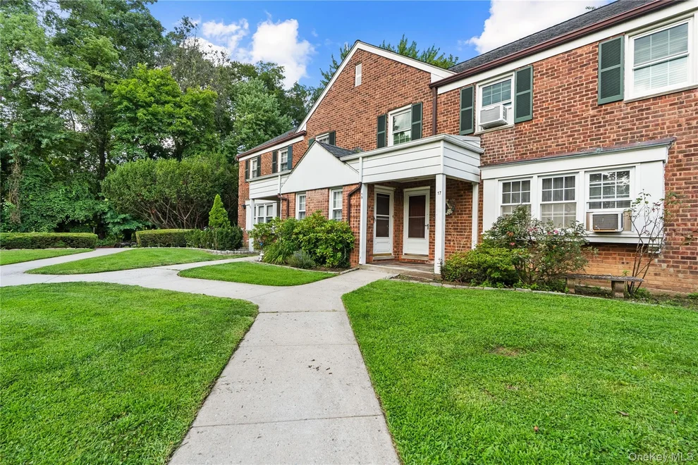 Unit for sale at 17 Robins Crescent, New Rochelle, NY 10801