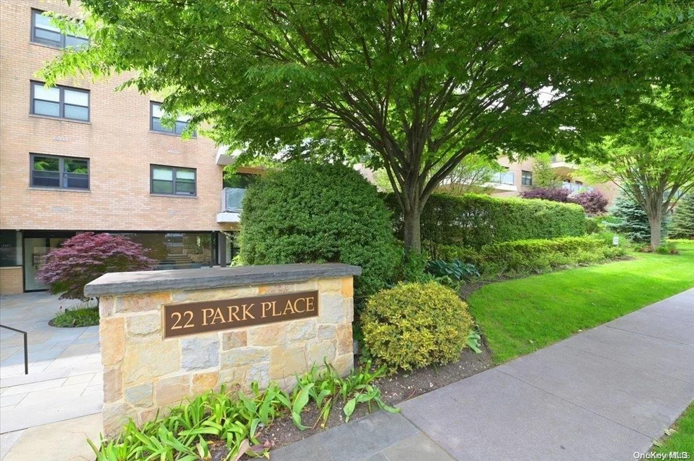 Unit for sale at 22 Park Place, North Hempstead, NY 11021