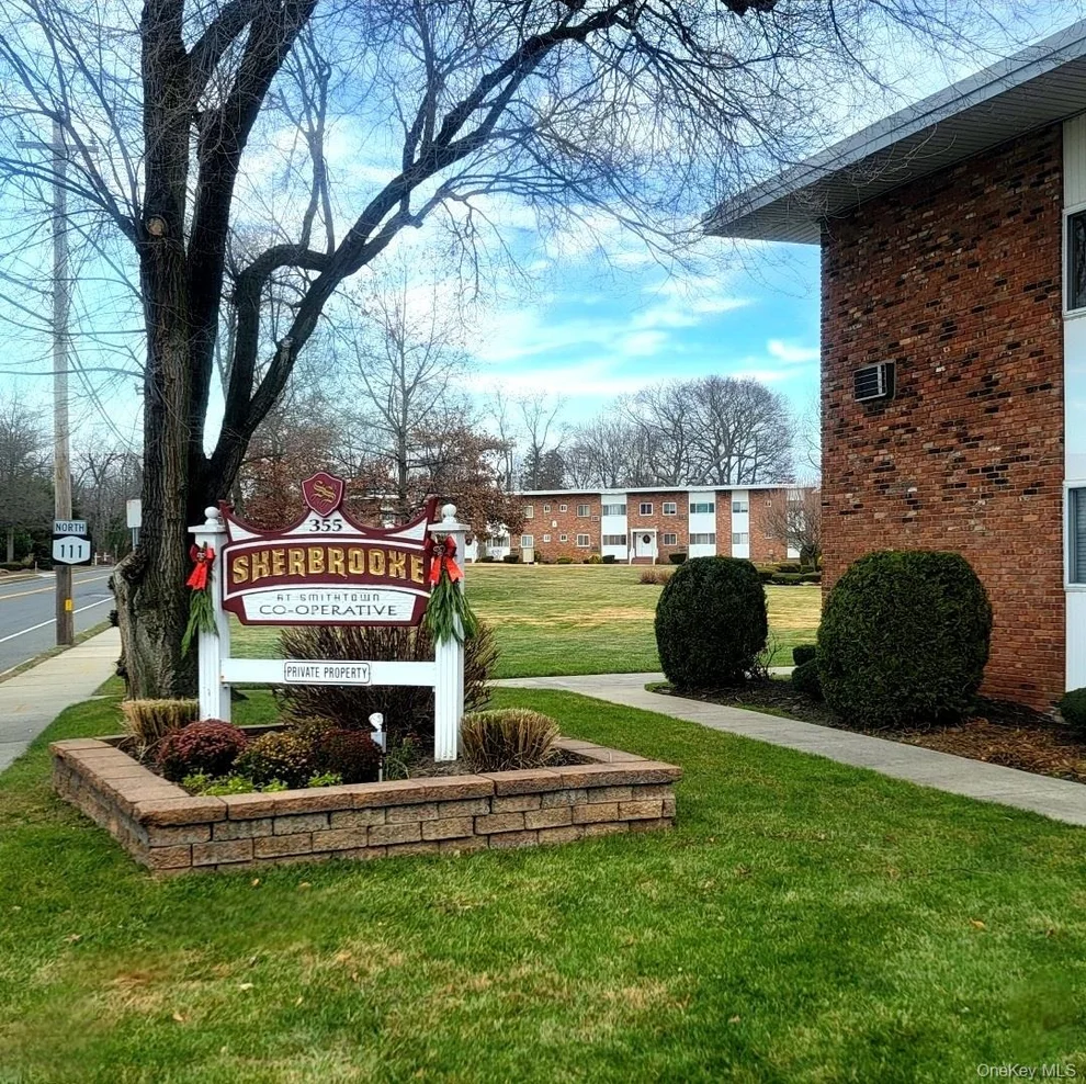 Unit for sale at 355 Route 111, Smithtown, NY 11787