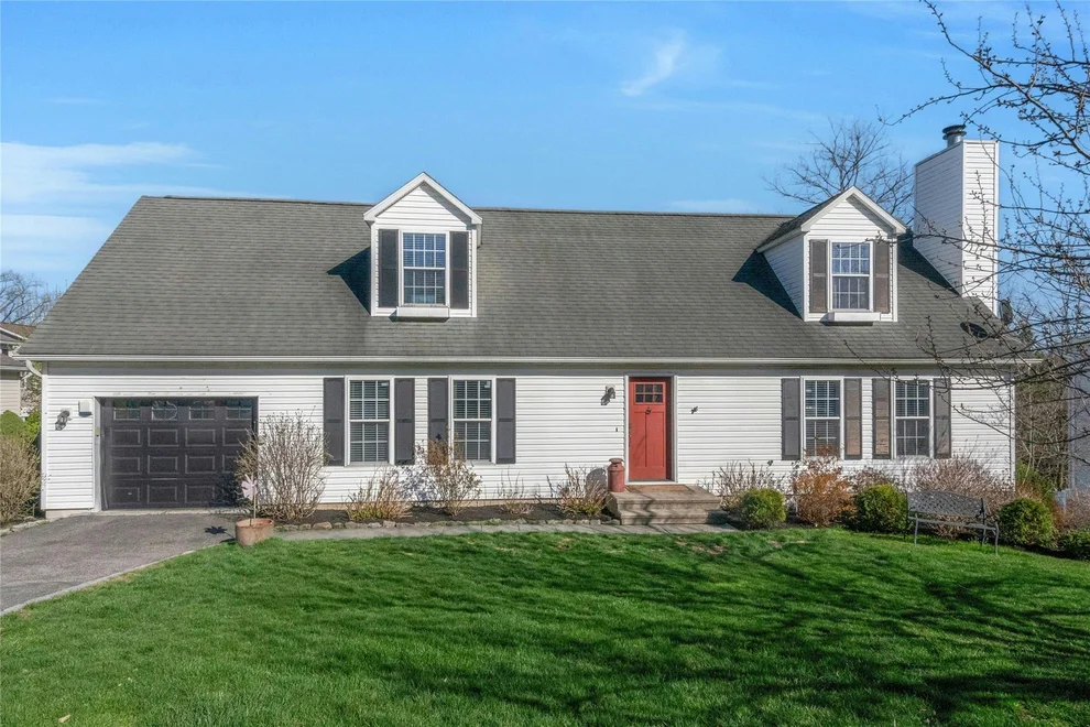 Unit for sale at 5 Jenkins Court, Ossining, NY 10562