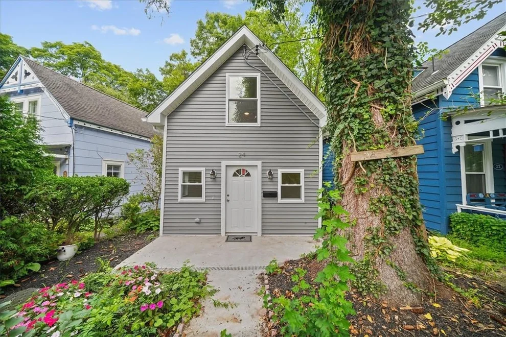 Unit for sale at 24 Campwoods Grounds, Ossining, NY 10562