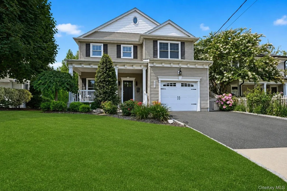 Unit for sale at 227 Nassau Road, Huntington, NY 11743