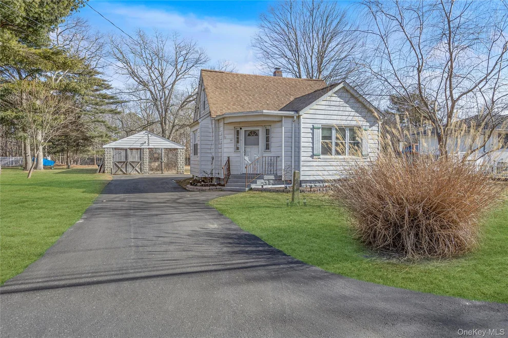 Unit for sale at 117 Ohio Avenue, Brookhaven, NY 11763