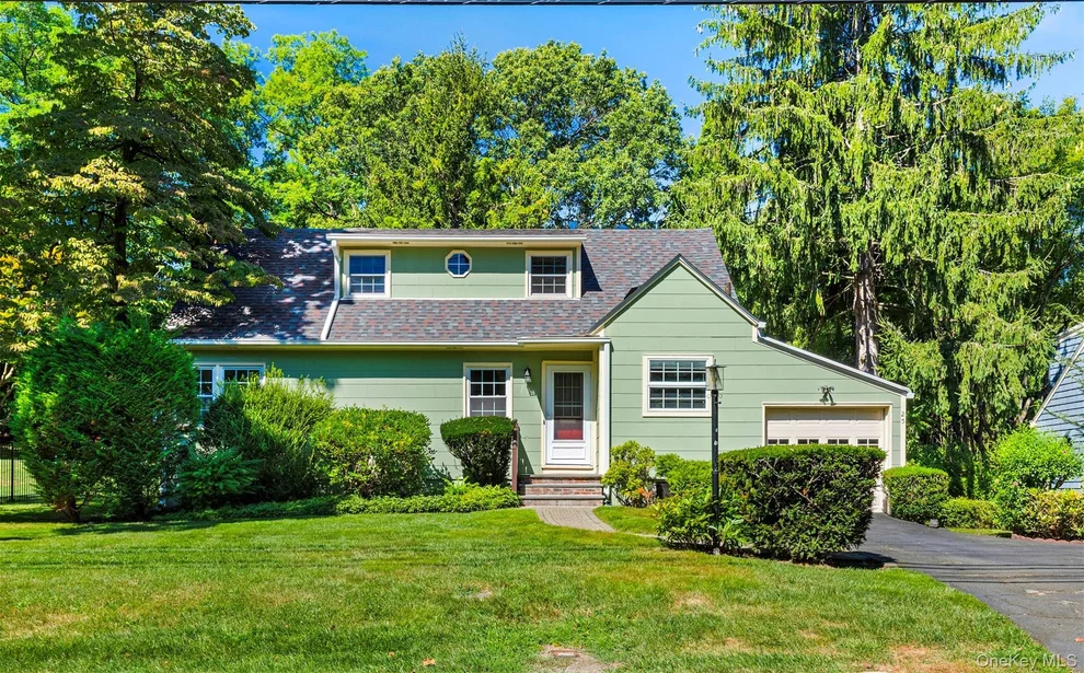 Unit for sale at 25 Highland Avenue, Greenburgh, NY 10591
