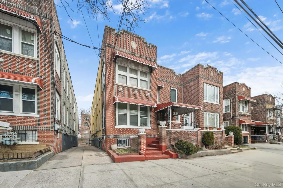 Unit for sale at 3348 Fenton Avenue, New York, NY 10469