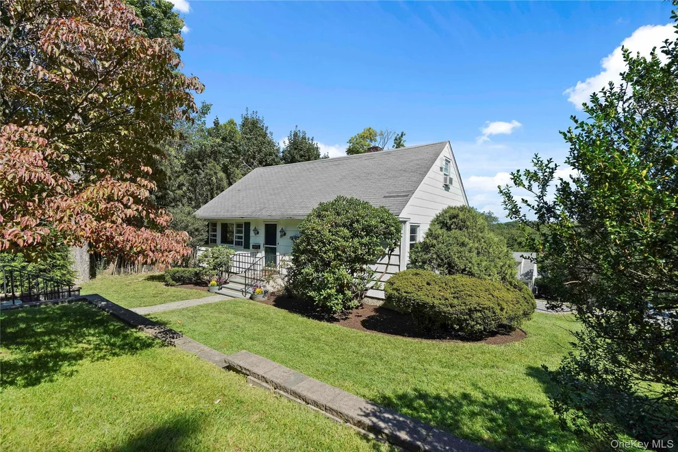 Unit for sale at 11 Riverview Avenue, Greenburgh, NY 10502