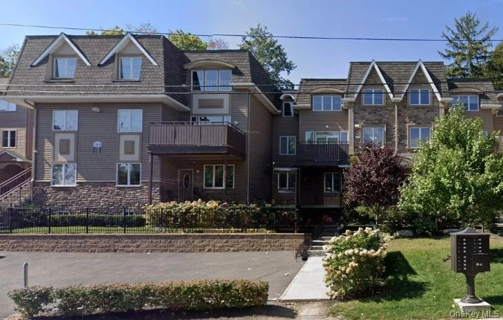 Unit for sale at 169 Route 306, Ramapo, NY 10952