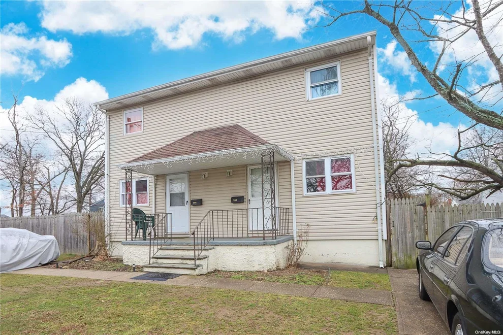 Unit for sale at 396-398 Vespucci Avenue, Babylon, NY 11726