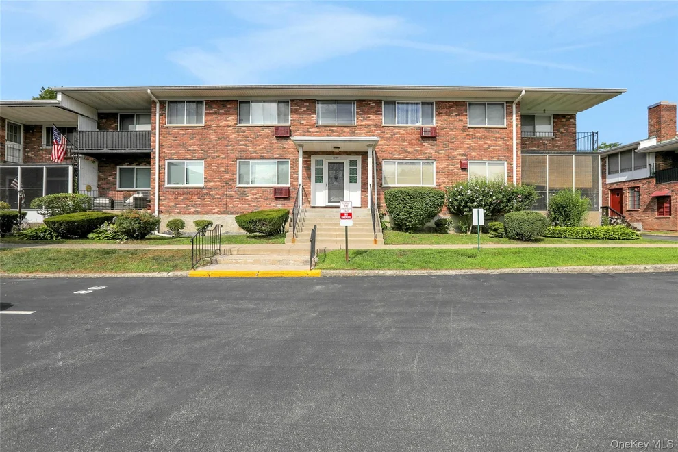 Unit for sale at 810 Blooming Grove Turnpike, New Windsor, NY 12553